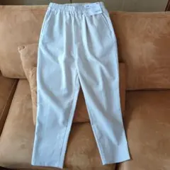 新品未使用)140cmテーパードパンツ/ストレッチ素材！/定価2838円