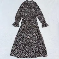 GU 花柄ロングワンピース M ウエストゴム 黒 ブラック 楽ちん きれいめ