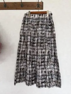 ハンドメイド　リバティロングスカートのサムネイル