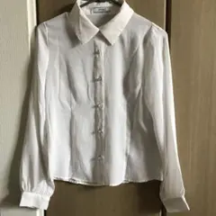 襟付きシンプルシャツブラウスのサムネイル