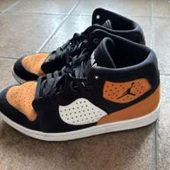 Jordan Jumpman ブラック オレンジ スニーカーのサムネイル