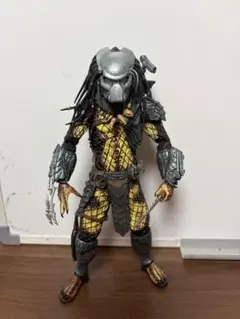 サムライビッグレッドプレデター フィギュア ネカ NECA - メルカリ