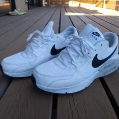 エアマックス　エクシー　Nike　スニーカー　ナイキ　28.0　白✕黒　中古