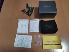 新品未使用SHIMANO 22Stella C2000S箱付き。34ハンドル付き シマノ（SHIMANO） 22 ステラ C2000S (2022年モデル) スピニングリール