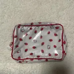 いちご柄ハローキティポーチ