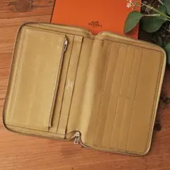 希少 HERMES エルメス アザップ コンバイン ラウンドジップ 長財布 黄 