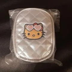 ハローキティ キルト刺繍ポーチ
