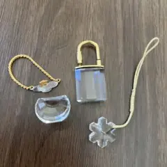 クリスタル製キーホルダー 雪の結晶型