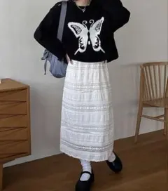 刺繍入りフレアロングスカート　白