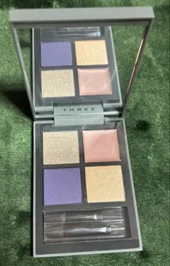 THREE アイパレット