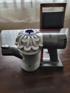 【ジャンク品】ダイソンコードレス掃除機DC62 Dyson DC62コードレス掃除機 ジャンク品 - メルカリ