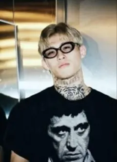 平本蓮着用SCARFACE ブラック ビンテージTシャツ00sのサムネイル