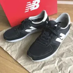 New Balance ブラック スニーカー U220 26.5cmのサムネイル