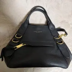 MARC JACOBS ブラックレザー ハンドバッグ　ショルダーバッグ