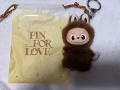 POP MART イニシャル　ラブブ　L