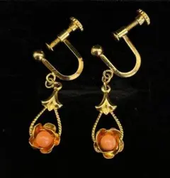 桃色珊瑚 フラワーモチーフのイヤリング