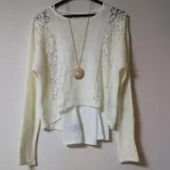 CECIL McBEE 白ニットトップス