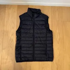UNIQLOユニクロ ウルトラライトダウンベストSブラック 311-172979