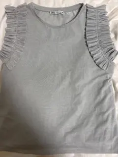 ZARA フリル付きノースリーブシャツ グレー
