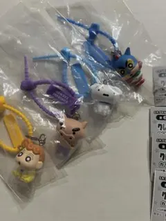 クレヨンしんちゃん カラフルマルチチャームセット