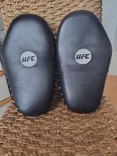 UFC パンチングミット