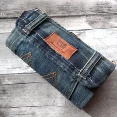 Item thumbnail for item b42b0e39-5955-425b-8f16-9c4790c4f031