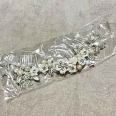 ウエディング　ヘアアクセサリー