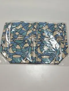 Item thumbnail for item 9bb6b3e4-098c-4b64-8fe5-19fb7e0a6b97