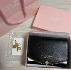 Samantha Thavasa 三つ折り財布　チャーム付きのサムネイル