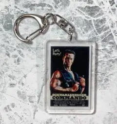 コマンドー/アーノルド・シュワルツェネッガー　アクリル キーホルダー」jo-db