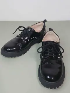 極美品☆ ZARA エナメルシューズ ビジュー ブラック 22.5cm