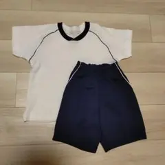 美品　体操服 半袖 Vネック 120cm　上下セット