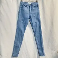FOREVER 21 スキニーデニム ライトブルー