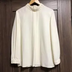 スタンドカラーブラウス 白