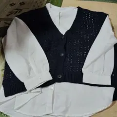 ネイビー ベストとホワイトシャツ M-Lサイズ