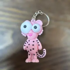 ピンクのキャラクター型キーホルダー