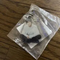 txt カプセルトイ　アクリルキーリング　スビン