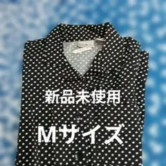 ERIKA 半袖シャツ 黒・白ドット 3800円