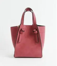 Item thumbnail for item 54091565-371f-4fb3-9b89-71d0c754e959