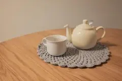 手編み グレー 円形マット 直径約30cm