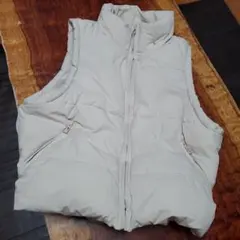 ノースリーブ ベスト オフホワイト