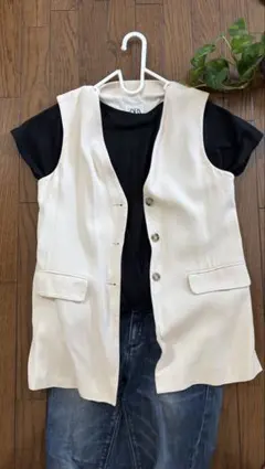 着回しアレンジしやすい⭐︎ZARA ノースリーブジャケット　S