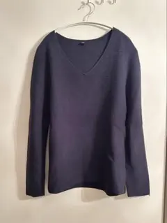UNIQLO Vネックセーター　ネイビー