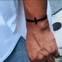 クロス バングル 十字架 ユニセックス 幸運 おしゃれ アレルギー対応