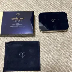 クレドポーボーテ タンプードルエクラⅡ ケース付き　オークル00