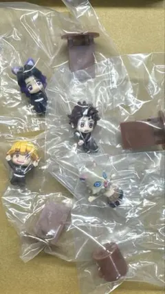 お茶友シリーズ 鬼滅の刃 4点セット竈門炭治郎 嘴平伊之助 我妻善逸 胡蝶しのぶ