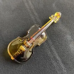 【14】軽量アクリル系　バイオリンブローチ　　鼈甲風　レトロ　ヴィンテージ