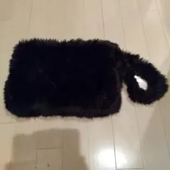 ブラック ファー クラッチバッグのサムネイル