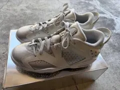 ま*い様 Jordan Retro 6 NRG 9.5 (US) ホワイトのサムネイル