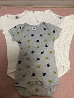 プチバトー　半袖ボディ　ベビー肌着セット 3枚組